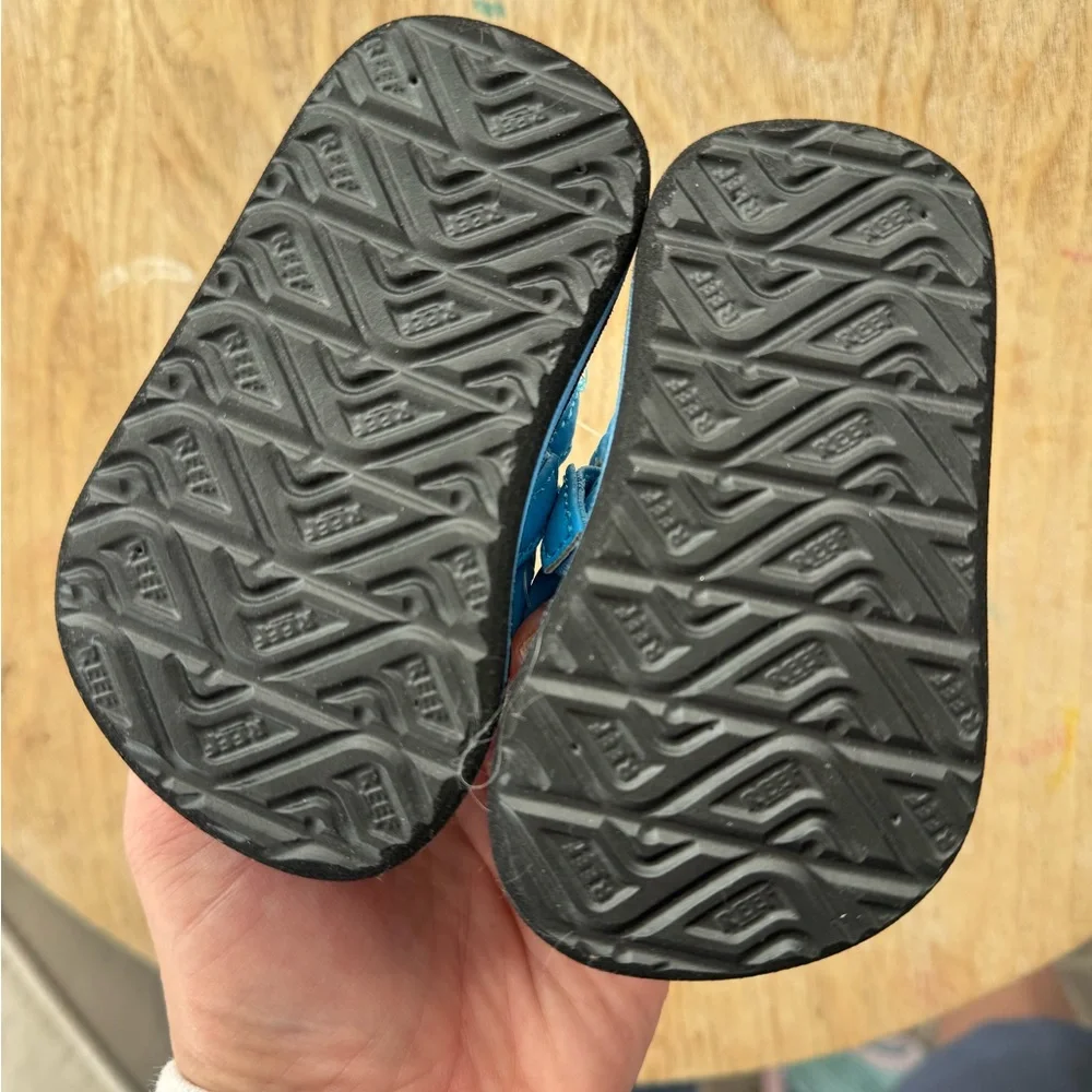 REEF Boys Little Ahi Sandals Toddler Size 3